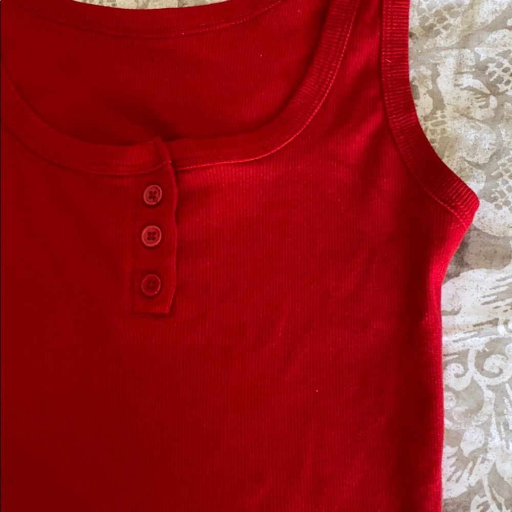 Red crop - Picture 2 of 2